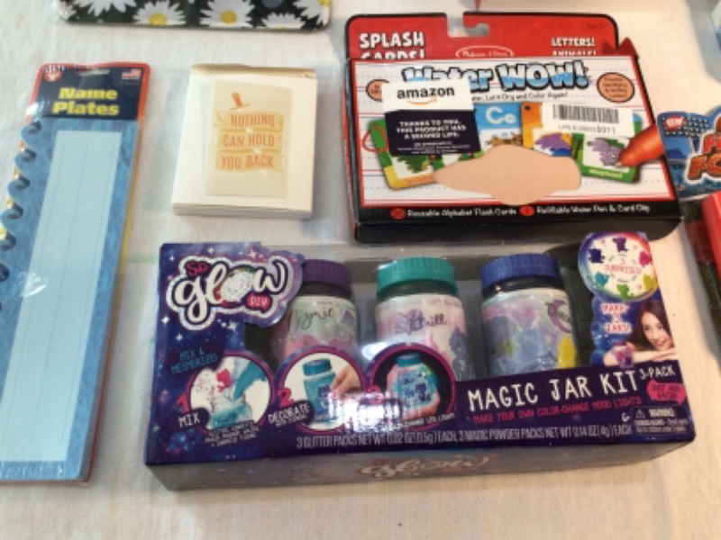 Photo 6 of Assorted Bundle for Kids-Toys, Books Educational Flash Cards for Kids-See photos