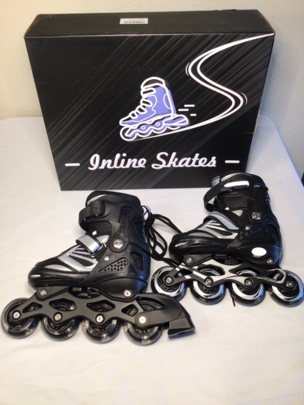 Photo 2 of DIKASHI Black and Grey Adjustable Inline Skates Boys Girls Size,Light Up Blades- Size Small (EU Size 28-32 or Feet Length 7-8 inches)