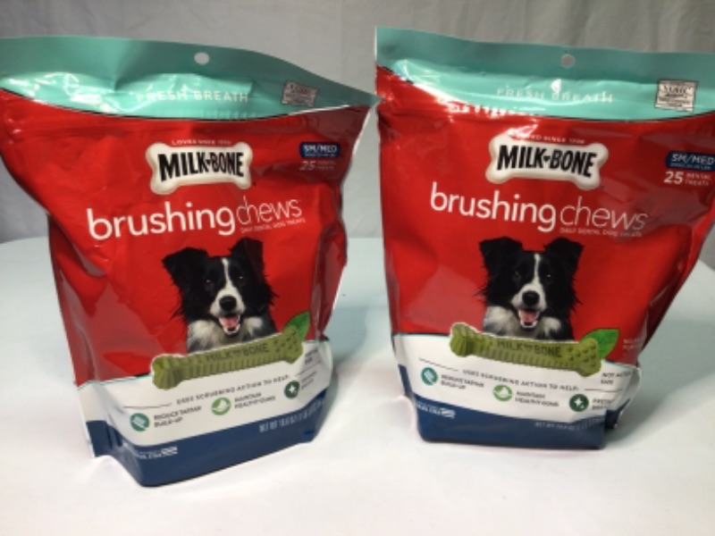 Photo 2 of 2 Bags Milk-Bone Original Brushing Chews Daily Dental Dog Treats for Small to Medium Dogs-25 pcs per bag 