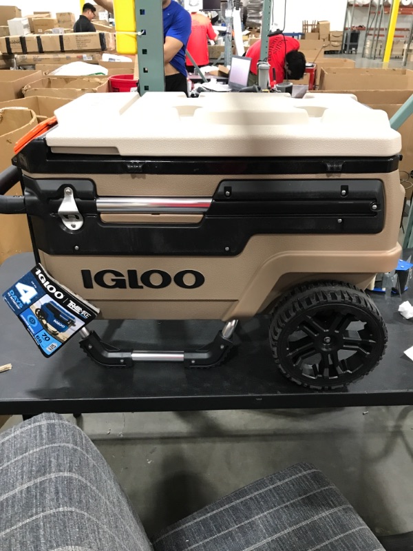 Photo 2 of Igloo Trailmate Journey 70qt Cooler