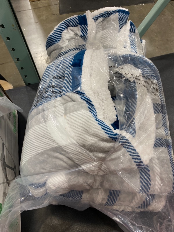 Photo 1 of 64x88 blanket, Blue flannel 