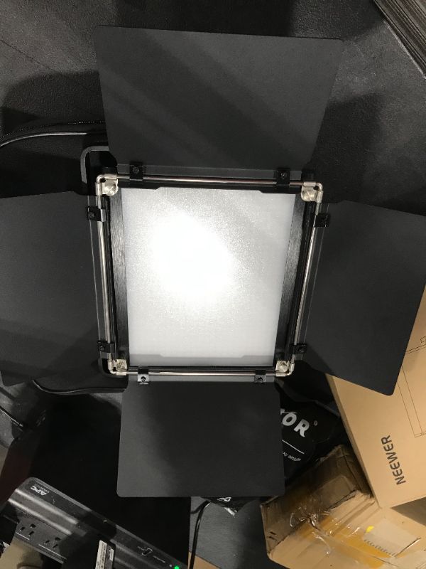 Photo 3 of Neewer LED Video Light, Built-in 5000mAh Battery On Camera Light, 14W Dimmable 3200~6500K CRI95+ 850LM 104 LED Soft Light Panel with Hot Shoe Ball Mount/USB Cable for Live Stream YouTube Photography