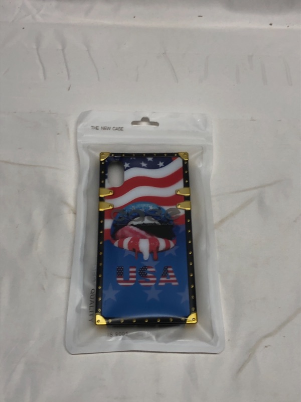 Photo 1 of IPHONE X/XS PHONE CASE 