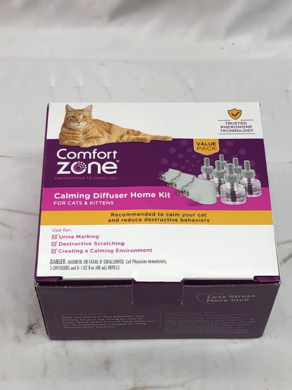 Photo 1 of  3 DIFFUSER AND 6 1.62 FL OZ REFILLS Comfort Zone Calming Diffuser for Cats