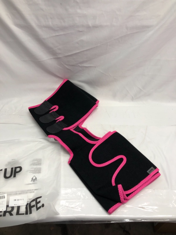 Photo 1 of 3 IN 1 SWEAT WAIST AND THIGHS TRAINER PINK AND BLACK SIZDE LARGE