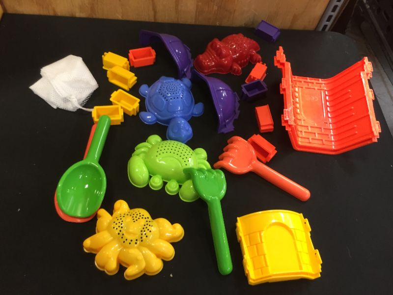 Photo 2 of ATHLERIA Kids Sand Toys Set 
