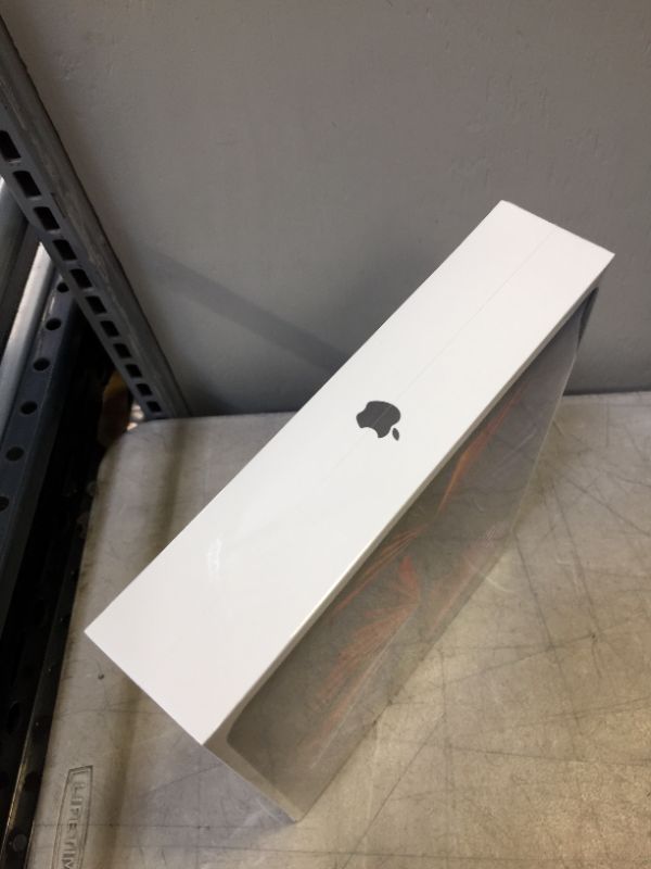 Photo 9 of Apple 12.9-inch iPad Pro 2021 M1 Wi-Fi 256GB - Space Grey
(FACTORY SEALED)