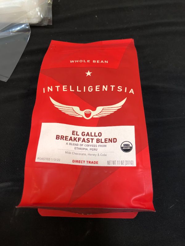 Photo 2 of Intelligentsia Coffee, Light Roast Whole Bean Coffee - Organic El Gallo Breakfast Blend 11 Ounce Bag with Flavor Notes of Milk Chocolate, Honey and Cola
best by 04/03/2022