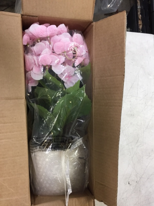 Photo 1 of fake decretive flowers 