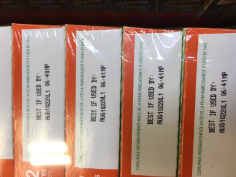 Photo 3 of 2 CASES Knorr Sazón Flavorful Seasoning for Sauce, Meat, Poultry, Fish, Seafood, Stews, Rice, Beans, and Other Dishes Cilantro and Achiote No Artificial Flavors 5.6 oz, 32 Count   64 TOTAL  BEST BY  10 AUG 2022
