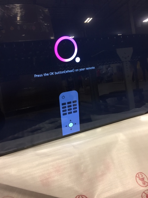 Photo 3 of LG OLED48CXPUB Alexa Built-In CX 48" 4K Smart OLED TV (2020)