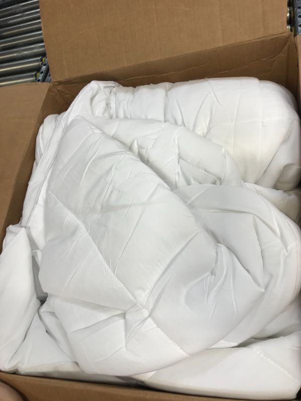 Photo 2 of Cal King White Comforter 