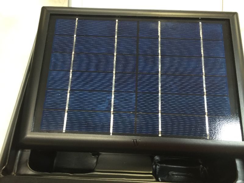 Photo 2 of Wasserstein Solar Panel 7.5x6x1.25 inches
