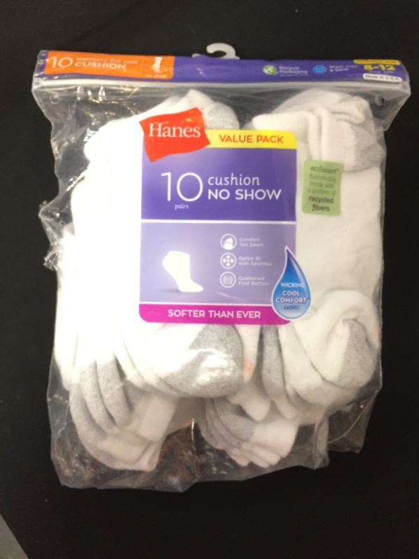 Photo 2 of 
Hanes Women's Extended Size 10pk No Show Socks - 8-12
