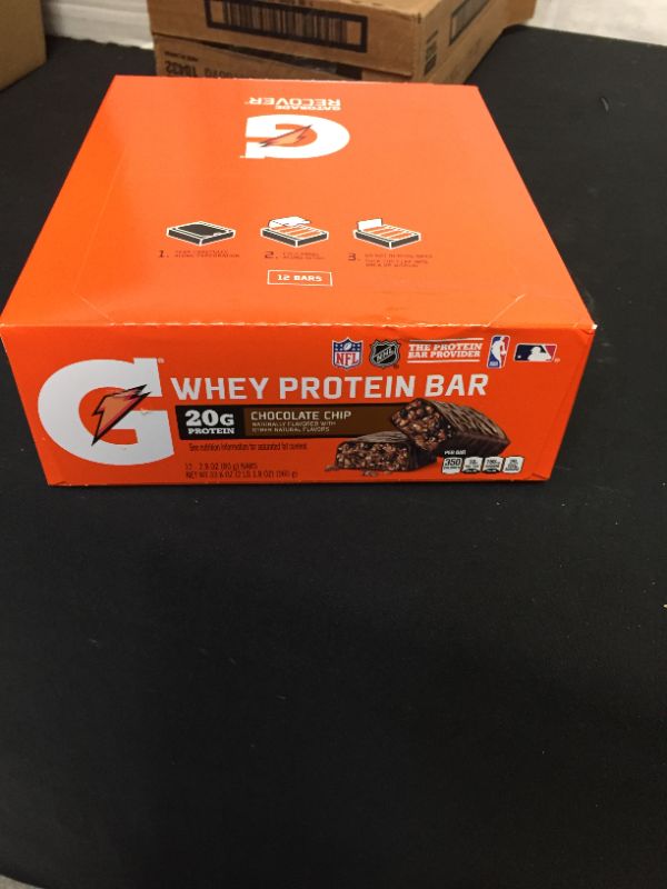 Photo 1 of Gatorade Whey Protein Bar, Chocolate Chip - 12 pack, 2.8 oz bars
07/04/21