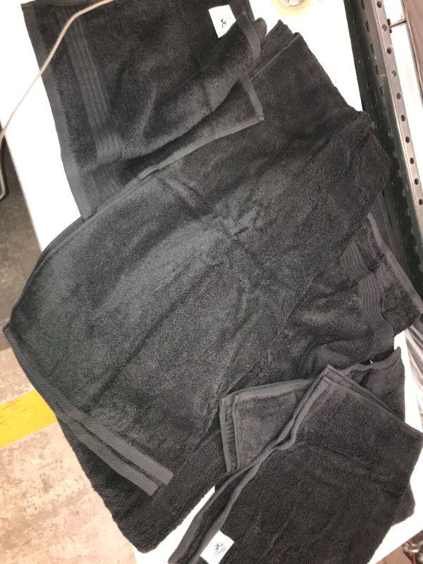 Photo 1 of 6 PIECE SET TOWELS 3 SIZES BATH TOWELS WASHCLOTHS HAND TOWELS BLACK