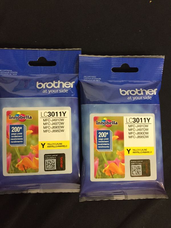 Photo 1 of Brother Genuine LC3011Y Standard-yield Yellow Ink Cartridge 2 pack 05/2024