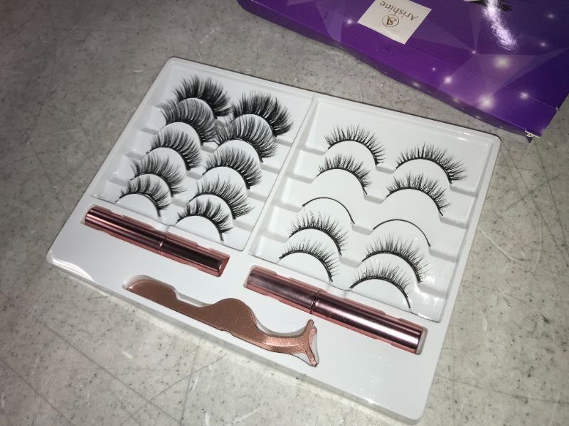 Photo 2 of Arishine Magnetic Eyeliner and Lashes Kit, Magnetic Eyeliner for Magnetic Lashes Set, With Reusable Lashes [5 Pairs]
