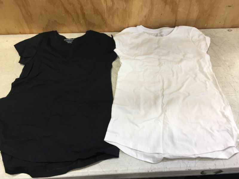 Photo 1 of girls t-shirt size XL 2pack    12 (white/black)