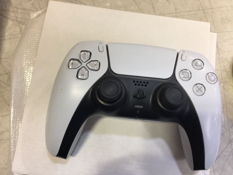 Photo 3 of Playstation DualSense Wireless Controller