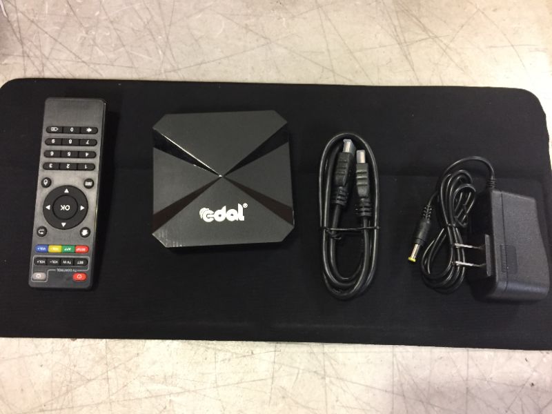 Photo 1 of Edal T95E Android TV Box RK3229 Quad Core 32bit TV Box 1GB/8GB WiFi 2.4GHz Support 4K HD Video HDMI T