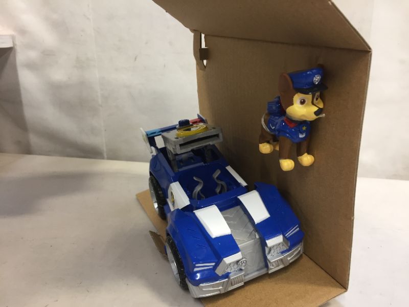 Photo 2 of PAW Patrol, Chase Deluxe Transforming Movie Vehicle++open box