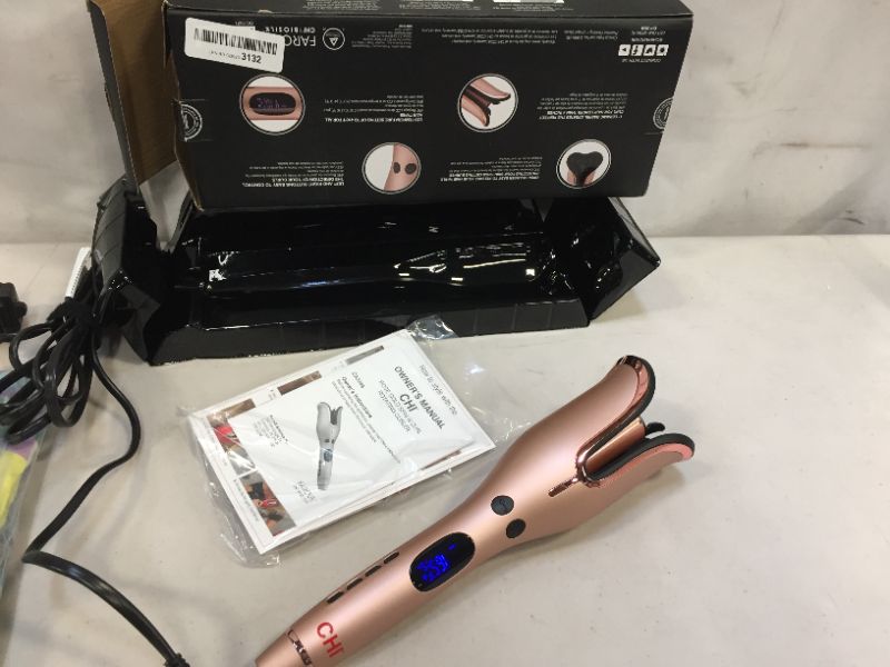 Photo 1 of Spin & curl ceramic rotating curler