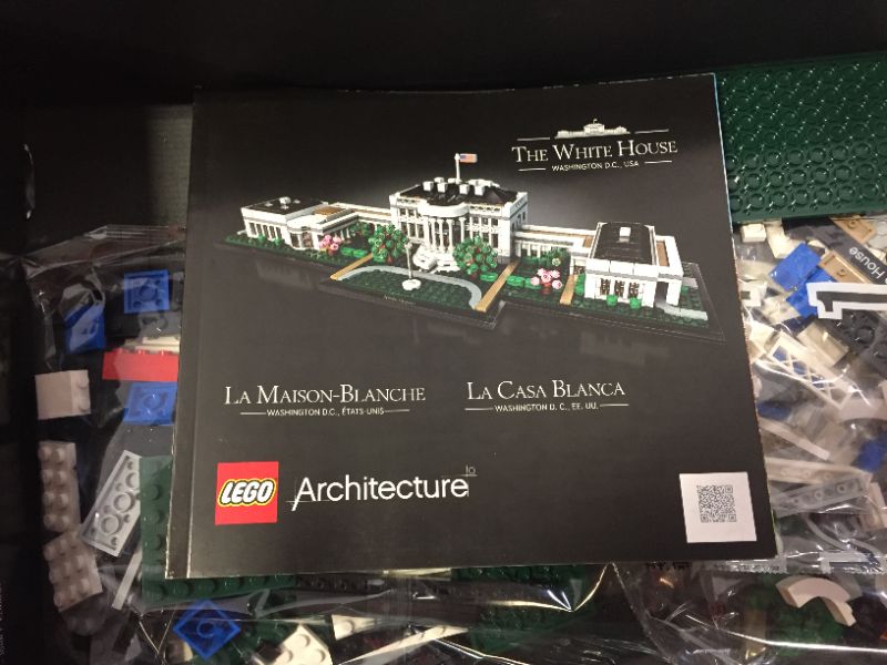 Photo 2 of LEGO Architecture Collection: The White House 21054 Model Building Kit, Creative Building Set for Adults, A Revitalizing DIY Project and Great Gift for Any Hobbyists (1,483 Pieces)
