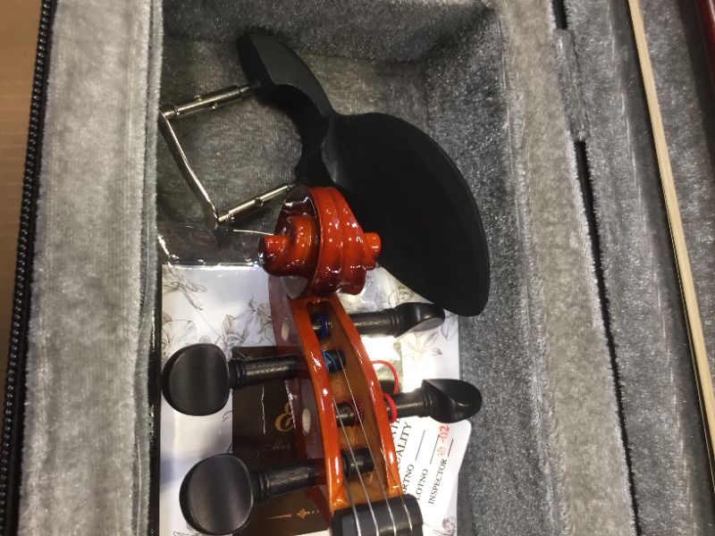 Photo 3 of 1/4 Size SKYVN102 Student Violin with Lightweight Case, Brazilwood Bow, Shoulder Rest, String, Rosin and Mute