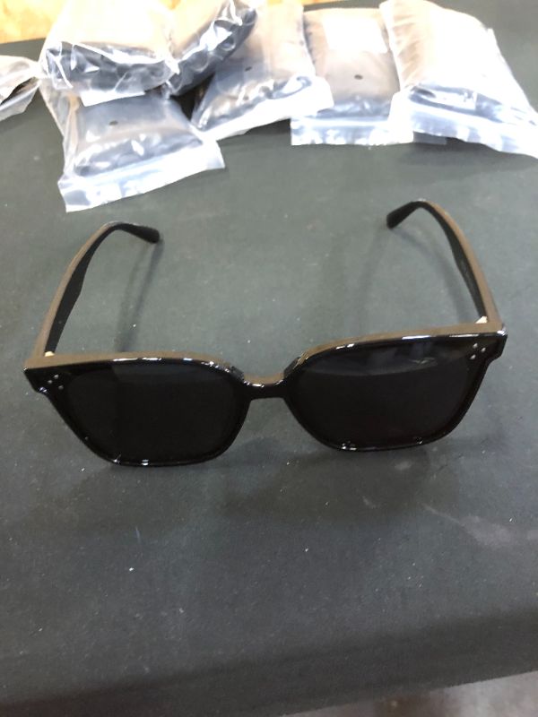 Photo 1 of PACK OF 2 CLASSIC POLARIZED SUNGLASSES