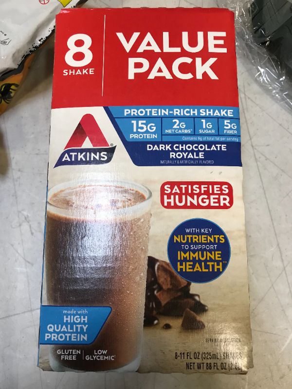 Photo 2 of Atkins Gluten Free Protein-Rich Shake, Dark Chocolate Royale, Keto Friendly, 8 Count (Ready to Drink)
exp 07/14/2022