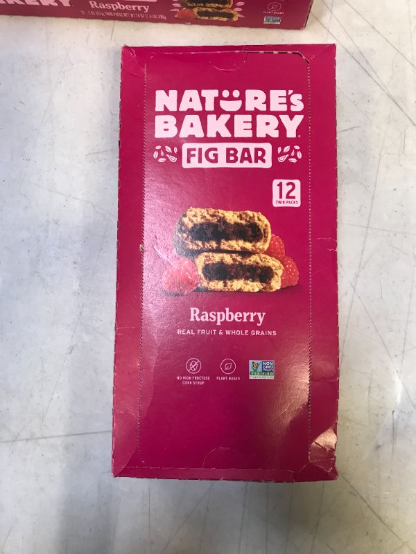 Photo 2 of Nature's Bakery 100 Natural Fig Snack Bar, Raspberry, 2 Oz, 12 Ct
exp 09/10/2021