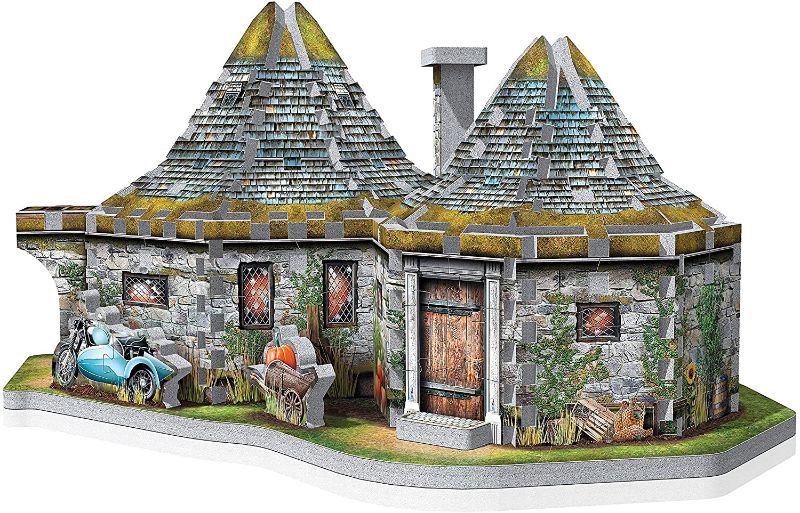 Photo 1 of Wrebbit 3D - Hagrid’s Hut 3D Jigsaw Puzzle – 270-Piece
