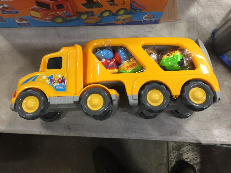 Photo 1 of Generic children's school bus toy