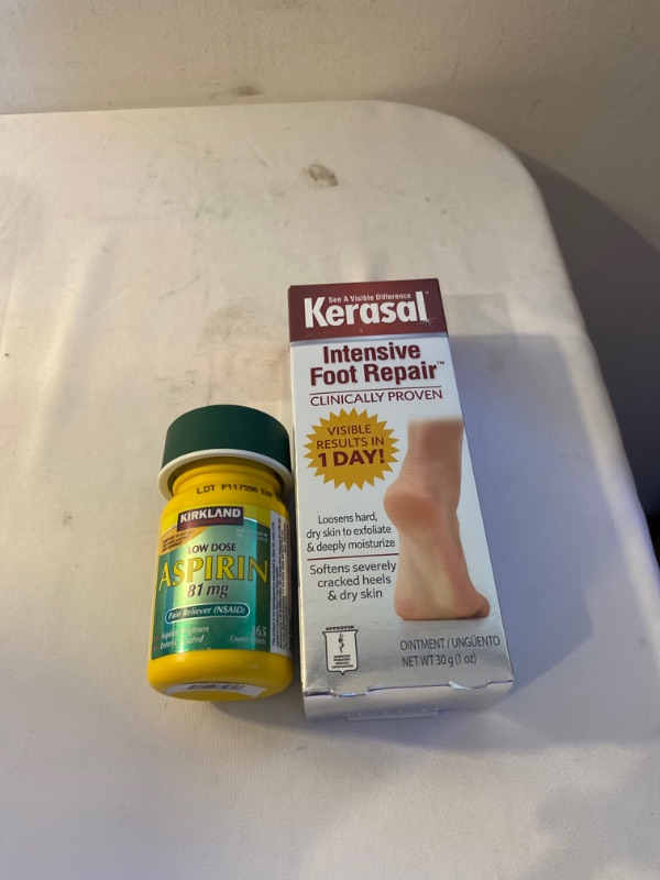 Photo 1 of 2PC LOT
Kerasal Intensive Foot Repair, Skin Healing Ointment for Cracked Heels and Dry Feet, 1 Oz

KIRKLAND SIGNATURE Kirkland Signature Low Dose Aspirin, 1 Bottle - 365Count Enteric Coated Tablets 81 Mg Each, EXP 04/2022