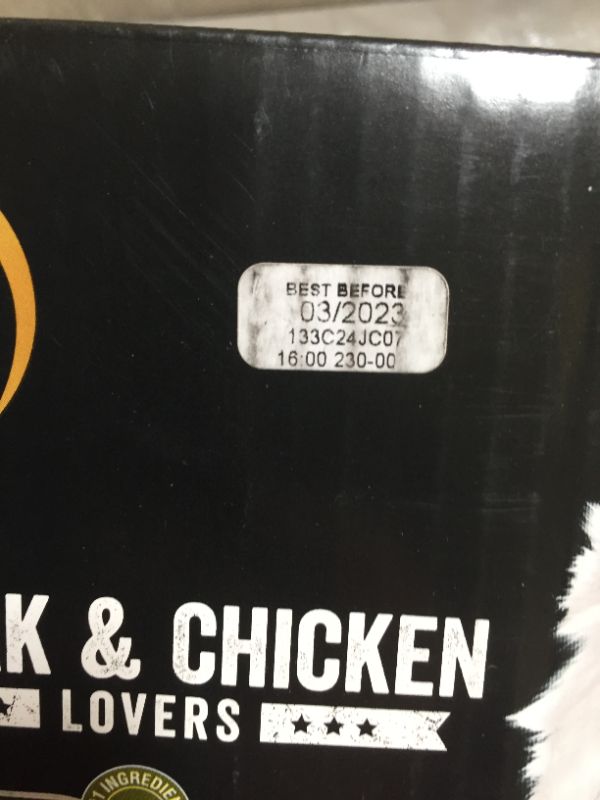 Photo 4 of (36 Pack) CESAR Wet Dog Food Steak and Chicken Lovers Variety Pack with Real Meat or Real Chicken, 3.5 Oz. Easy Peel Trays

exp 3/2023