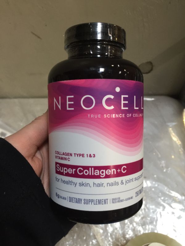 Photo 2 of 
NeoCell Super Collagen+C Tablets Type 1 & 3, 6000 Mg | CVS

exp 05/2022 (factory sealed)