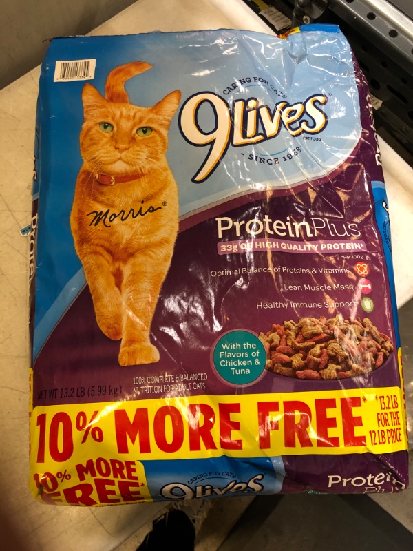 Photo 2 of 9Lives Protein Plus Dry Cat Food Bonus Bag, 13.2Lb BB APR 22 2022
