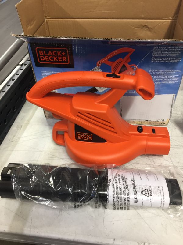 Photo 2 of BLACK+DECKER Electric Leaf Blower, 7-Amp () --- BLACK+DECKER Electric Leaf Blower, 7-Amp (LB700)
