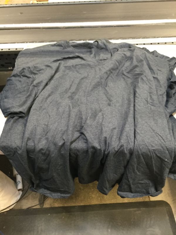 Photo 1 of Fruit of the Loom Men's Eversoft Cotton T-Shirts Size: 4X-Large