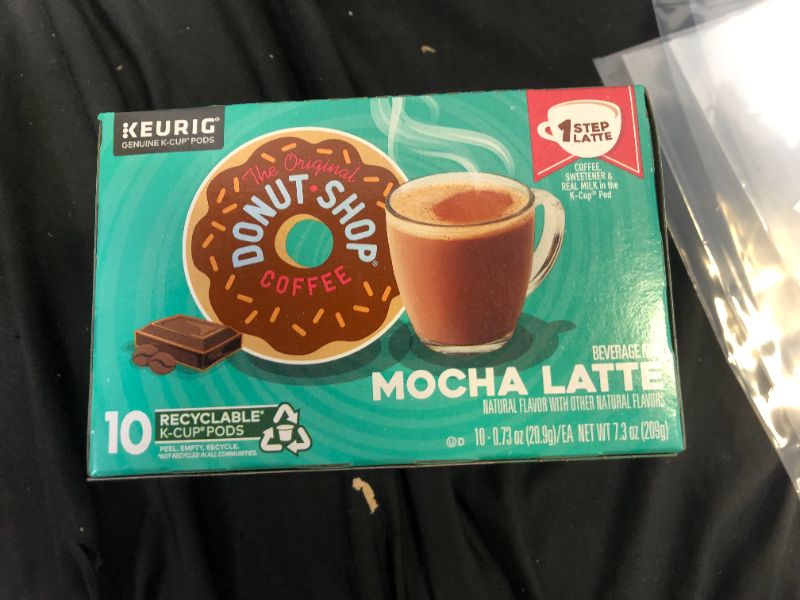 Photo 2 of 10 Ct the Original Donut Shop Mocha Latte K-Cup® Pods. Coffee FRESHEST BY 10/24/2021
