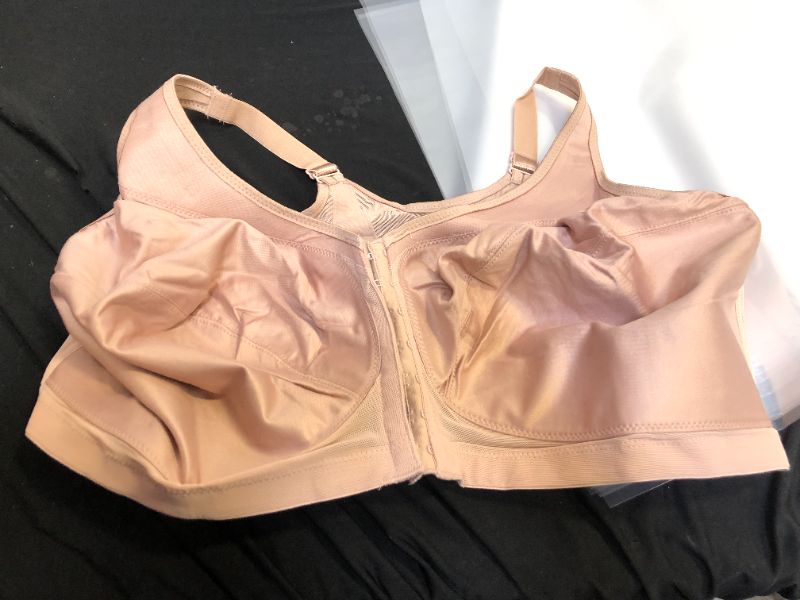 Photo 1 of GLAMORISE BRA SIZE 48J