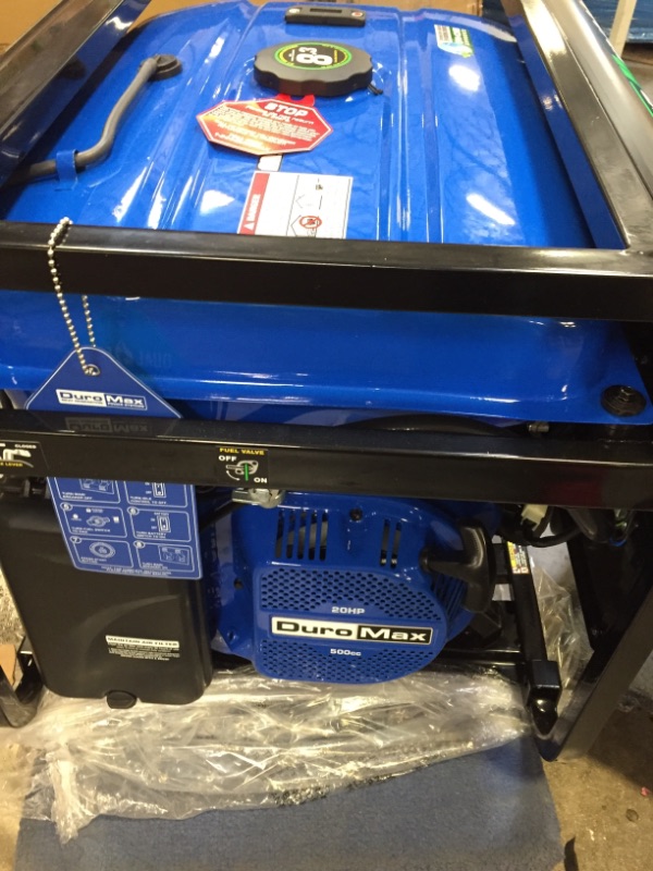 Photo 4 of DuroMax XP13000EH 13000 Watt Portable Dual Fuel Hybrid Gas Propane Standby Generator