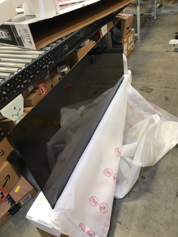 Photo 4 of LG OLED C1 Series 65” Alexa Built-in 4k Smart TV (3840 x 2160), 120Hz Refresh Rate, AI-Powered 4K, Dolby Cinema, WiSA Ready, Gaming Mode (OLED65C1PUB, 2021)
