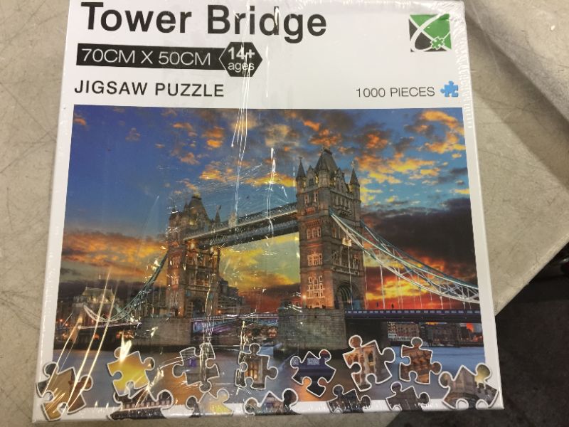 Photo 1 of 1000 jigsaw puzzle --tower bridge 