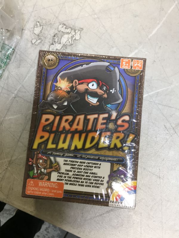 Photo 1 of Intex Card Game Pirate's Plunder Game Sw
