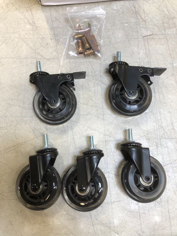 Photo 1 of Attachable Wheels parts 5 Wheel Pack