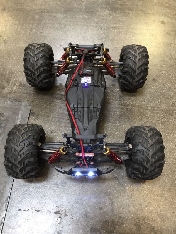 Photo 4 of 1:10 Scale Large RC Cars 50+ kmh Speed - Boys Remote Control Car 4x4 Off Road Monster Truck Electric - Hobby Grade Waterproof Toys Trucks for Kids and Adults - 2 Batteries + Connector for 40+ Min Play - MISSING PINS 
