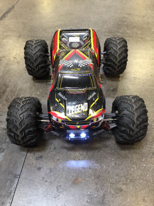 Photo 3 of 1:10 Scale Large RC Cars 50+ kmh Speed - Boys Remote Control Car 4x4 Off Road Monster Truck Electric - Hobby Grade Waterproof Toys Trucks for Kids and Adults - 2 Batteries + Connector for 40+ Min Play - MISSING PINS 
