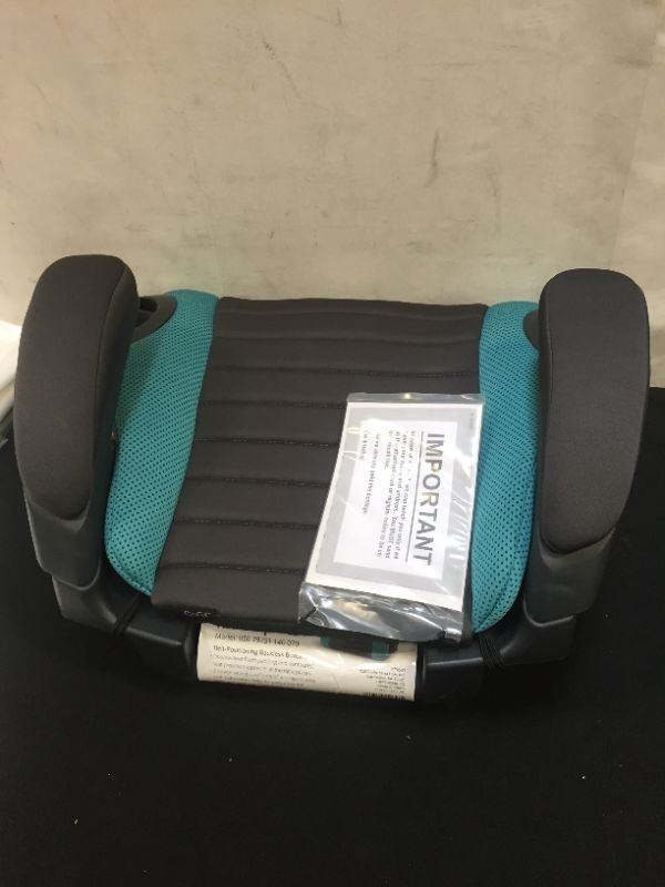 Photo 4 of Chicco GoFit Backless No Back Booster Child Big Kid Car Seat in Raindrop
